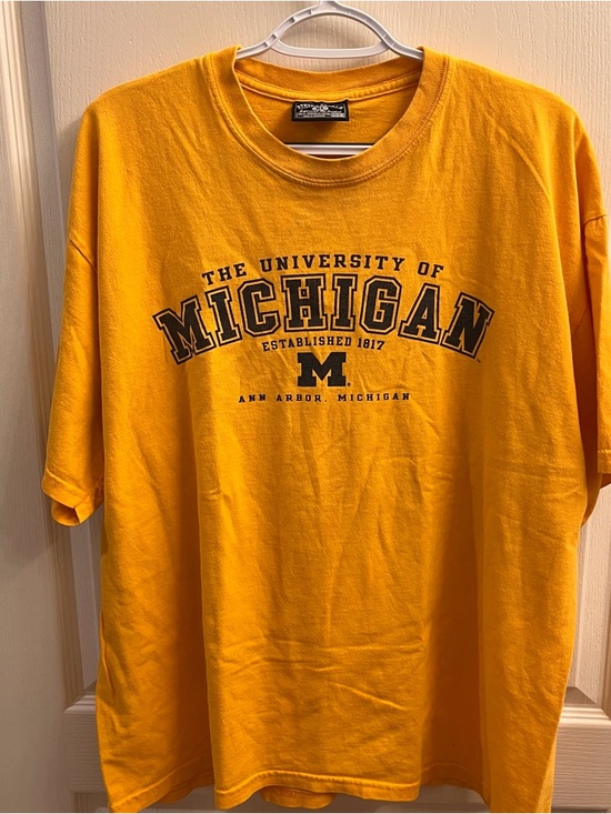 Steve & Barry's Other - Steve&Barrys University of Michigan Short-Sleeve T-Shirt Yellow with Black Print